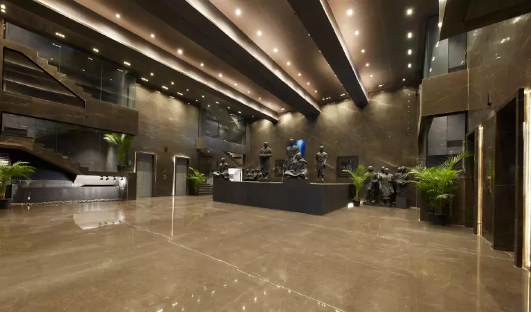 Dining Area - Progressive's Grande
