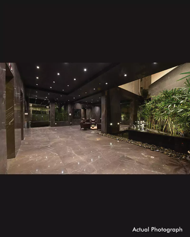 Progressive Meera angan