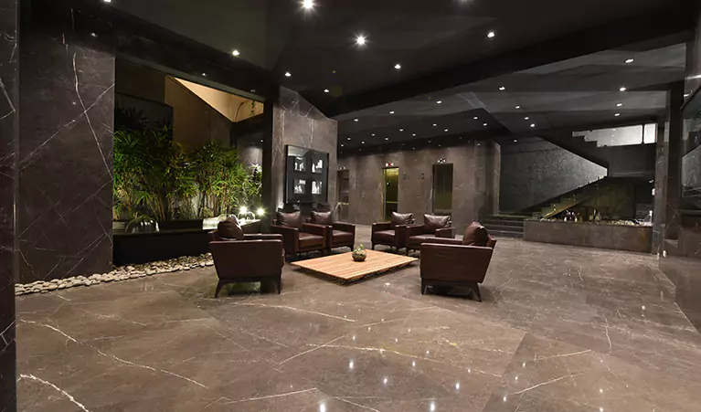 Progressive Meera angan