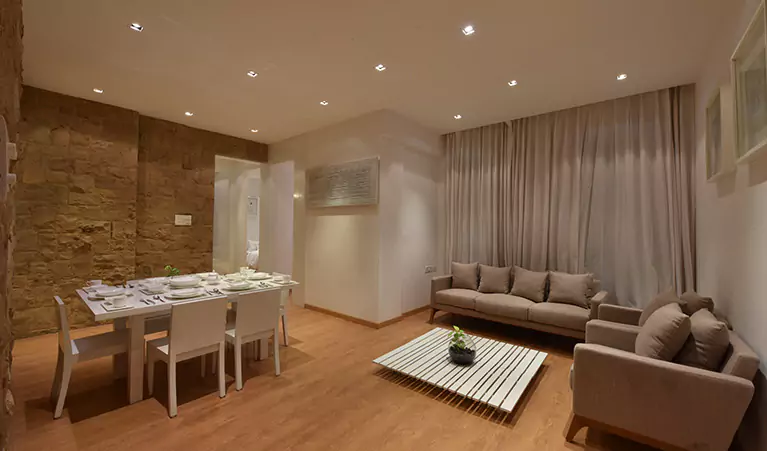 Progressive Meera angan